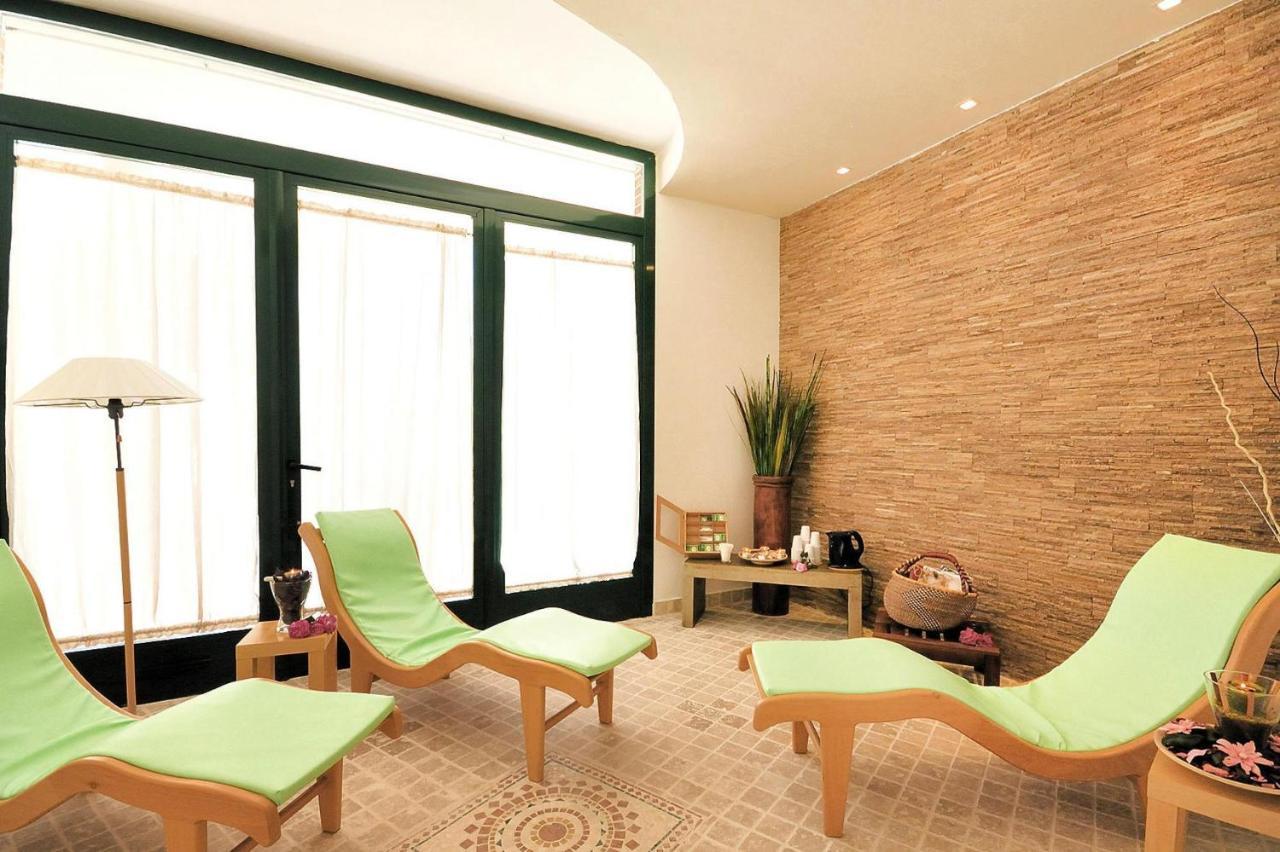 Apartment In Cecina Mare With Outdoor Pool Marina di Cecina Dış mekan fotoğraf
